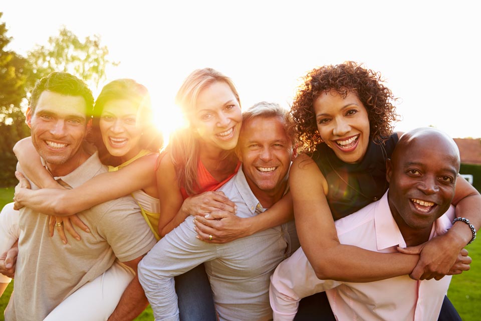 Astragalus Helps Aging Skin Astragalus can be used topically and as an herbal supplement to improve the appearance of aging skin.